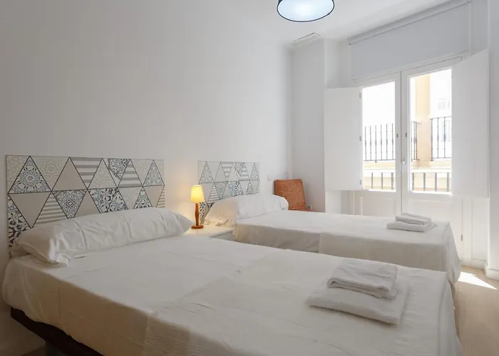 Colon15 Family By Cadiz4rentals Cadiz